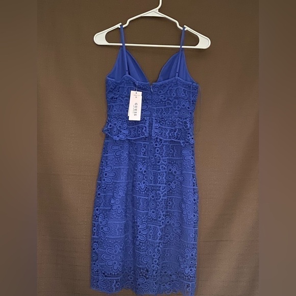 💙HP💙NWT GUESS Solstice Blue Floral Lace Cutout Cocktail Dress- Size 6 - Picture 5 of 5